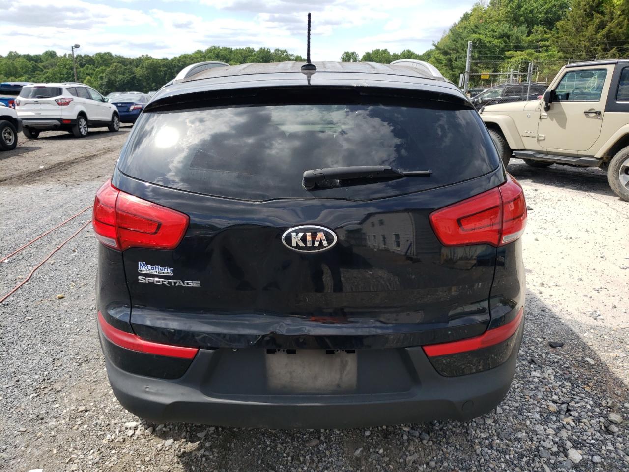 KNDPB3AC7G7811556 2016 Kia Sportage Lx