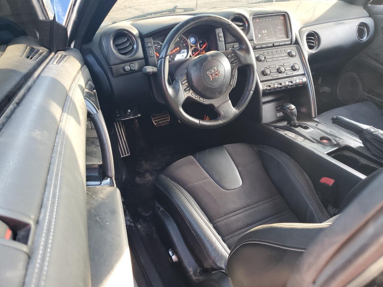 JN1AR5EF2FM281758 2015 Nissan Gt-R Premium