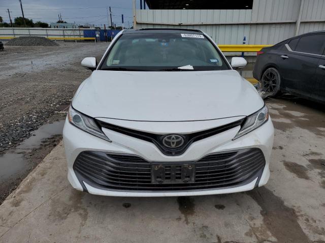 VIN 4T1B11HK8JU035845 2018 Toyota Camry, L no.5