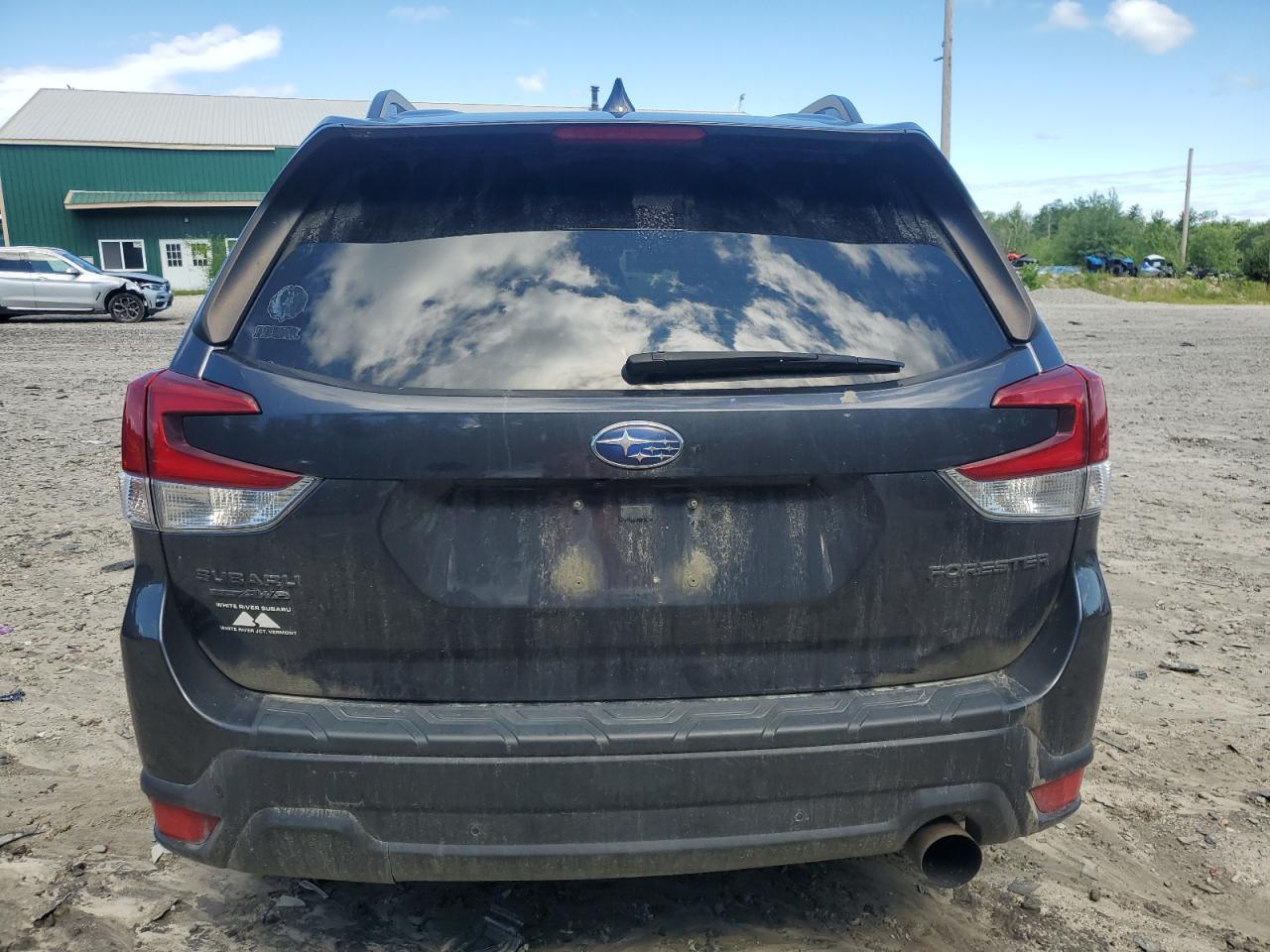 JF2SKAUC4KH450981 2019 Subaru Forester Limited