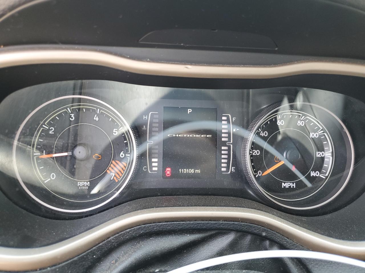 1C4PJMAB2FW738617 2015 Jeep Cherokee Sport