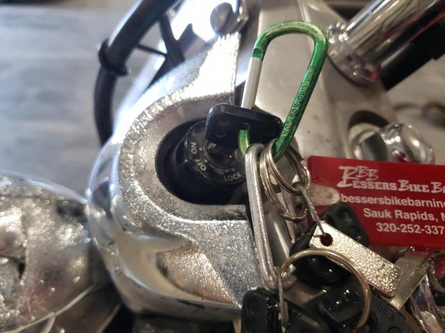 2011 YAMAHA XVS1300 CU JYAVP33E9BA001599