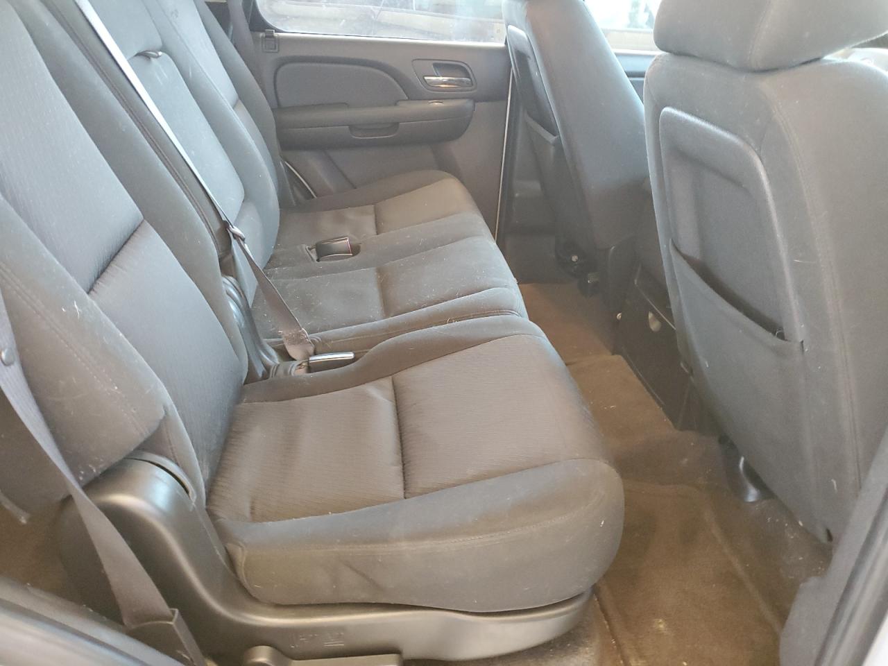 1GNUCAE09AR143850 2010 Chevrolet Tahoe C1500 Ls