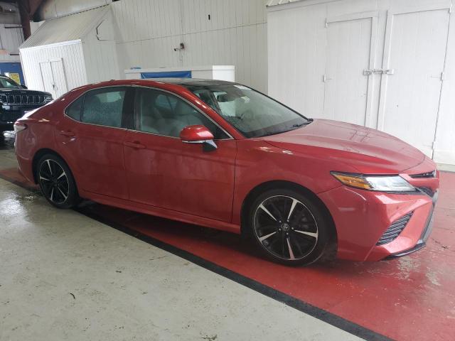 VIN 4T1B61HK0KU263230 2019 Toyota Camry, Xse no.4