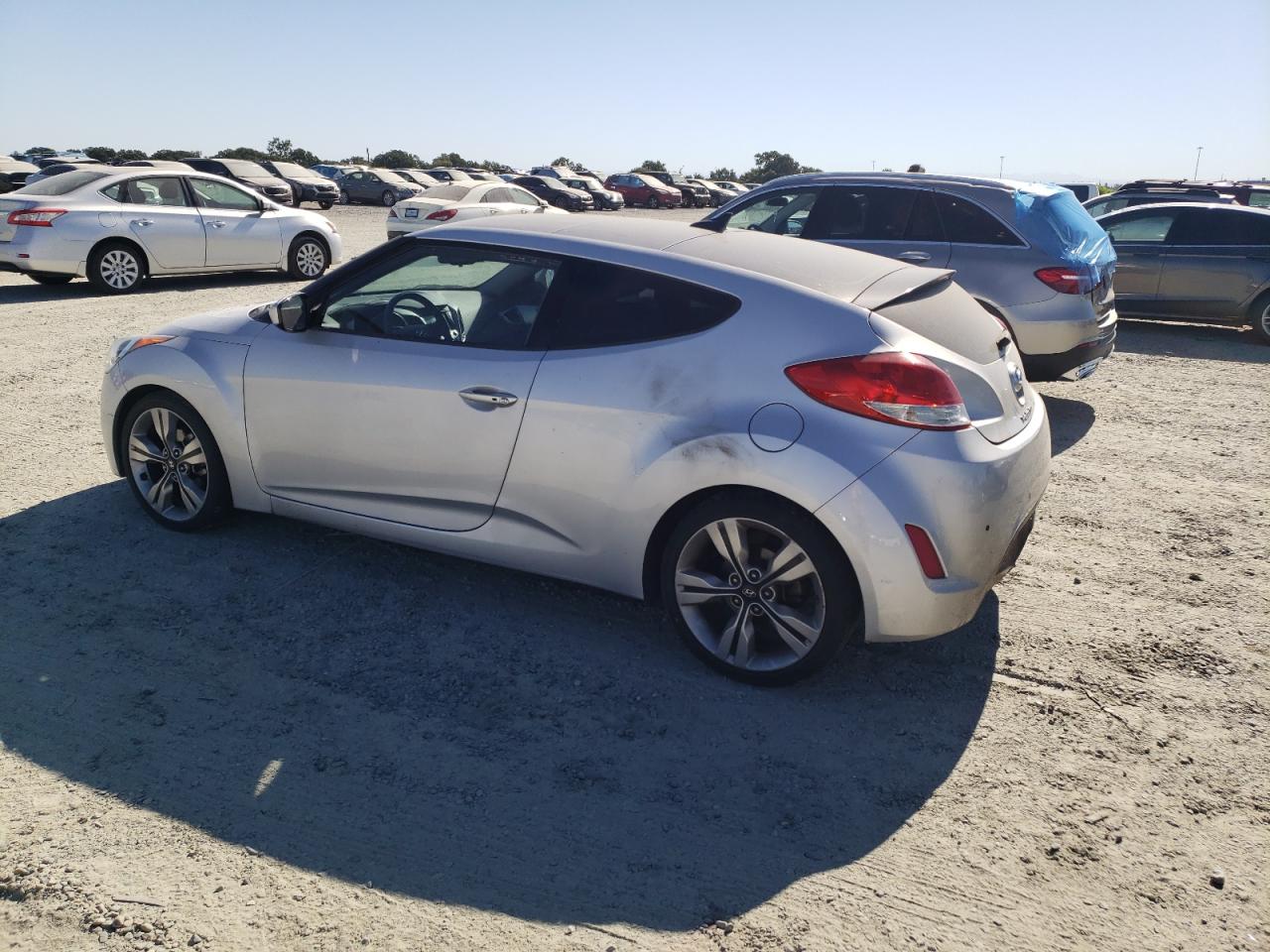 2012 Hyundai Veloster vin: KMHTC6AD4CU043774