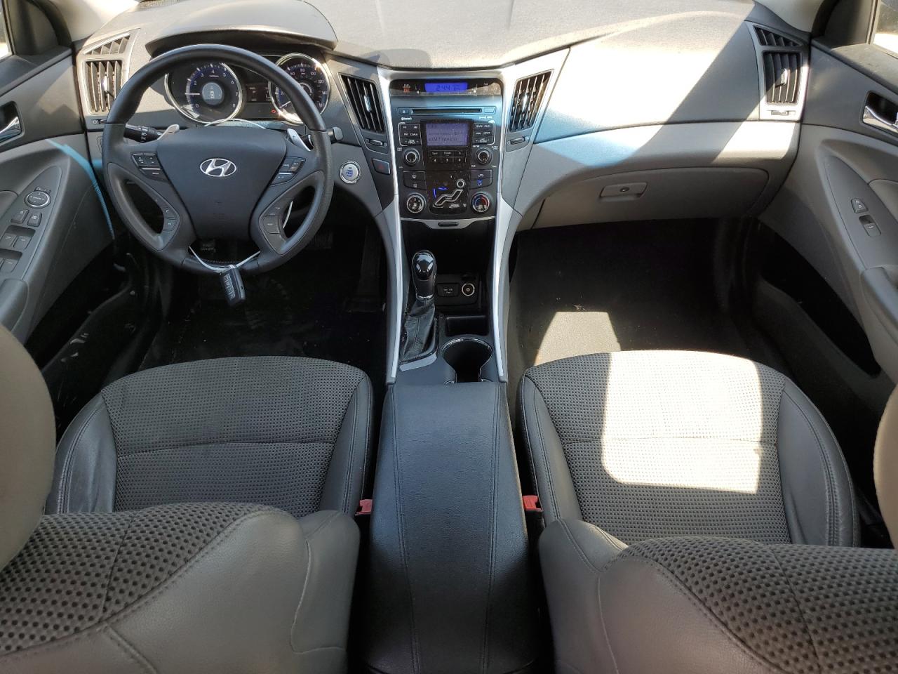 5NPEC4AC1BH041028 2011 Hyundai Sonata Se