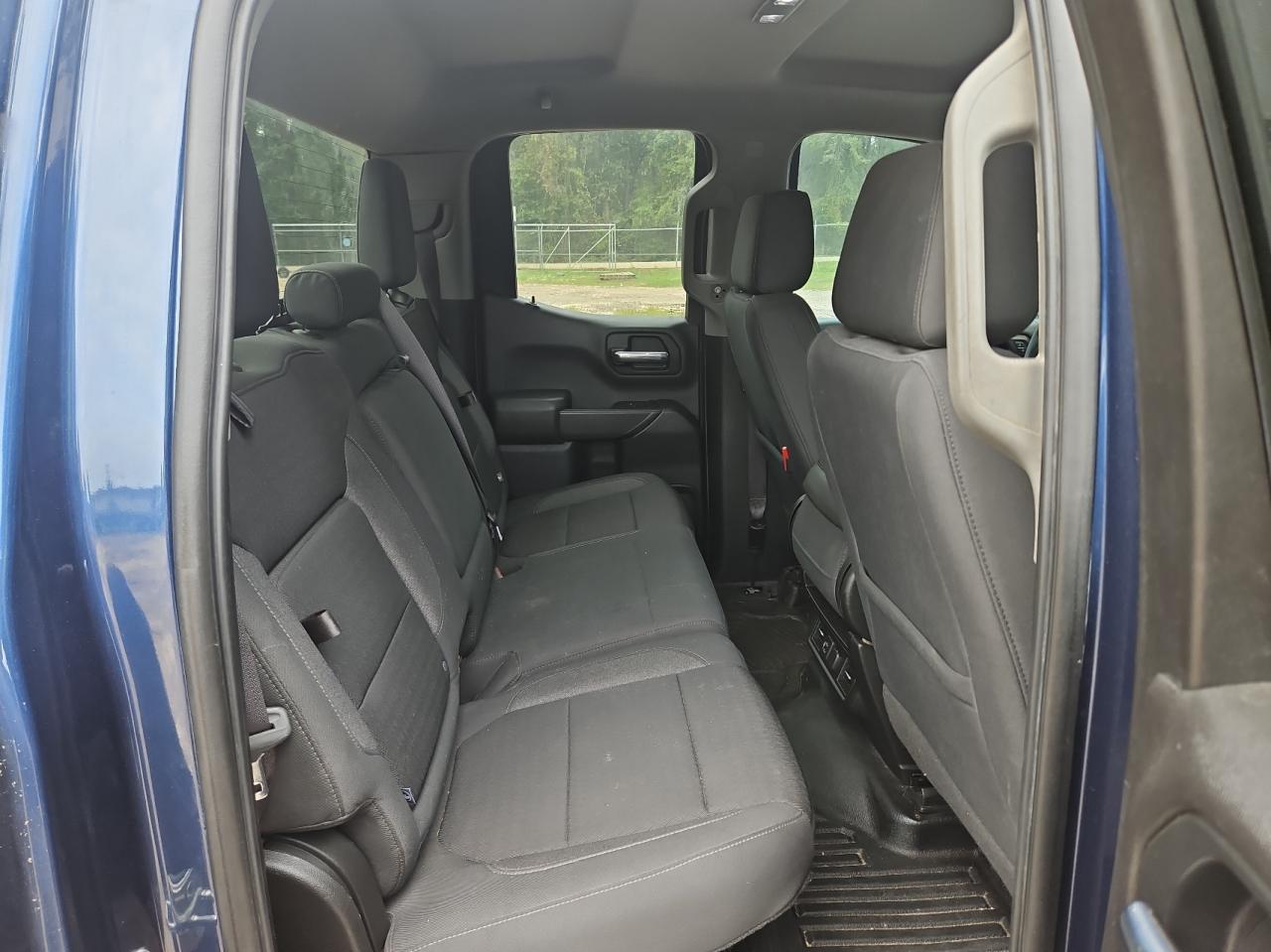 2019 Chevrolet Silverado K1500 vin: 1GCRYAEH6KZ162167