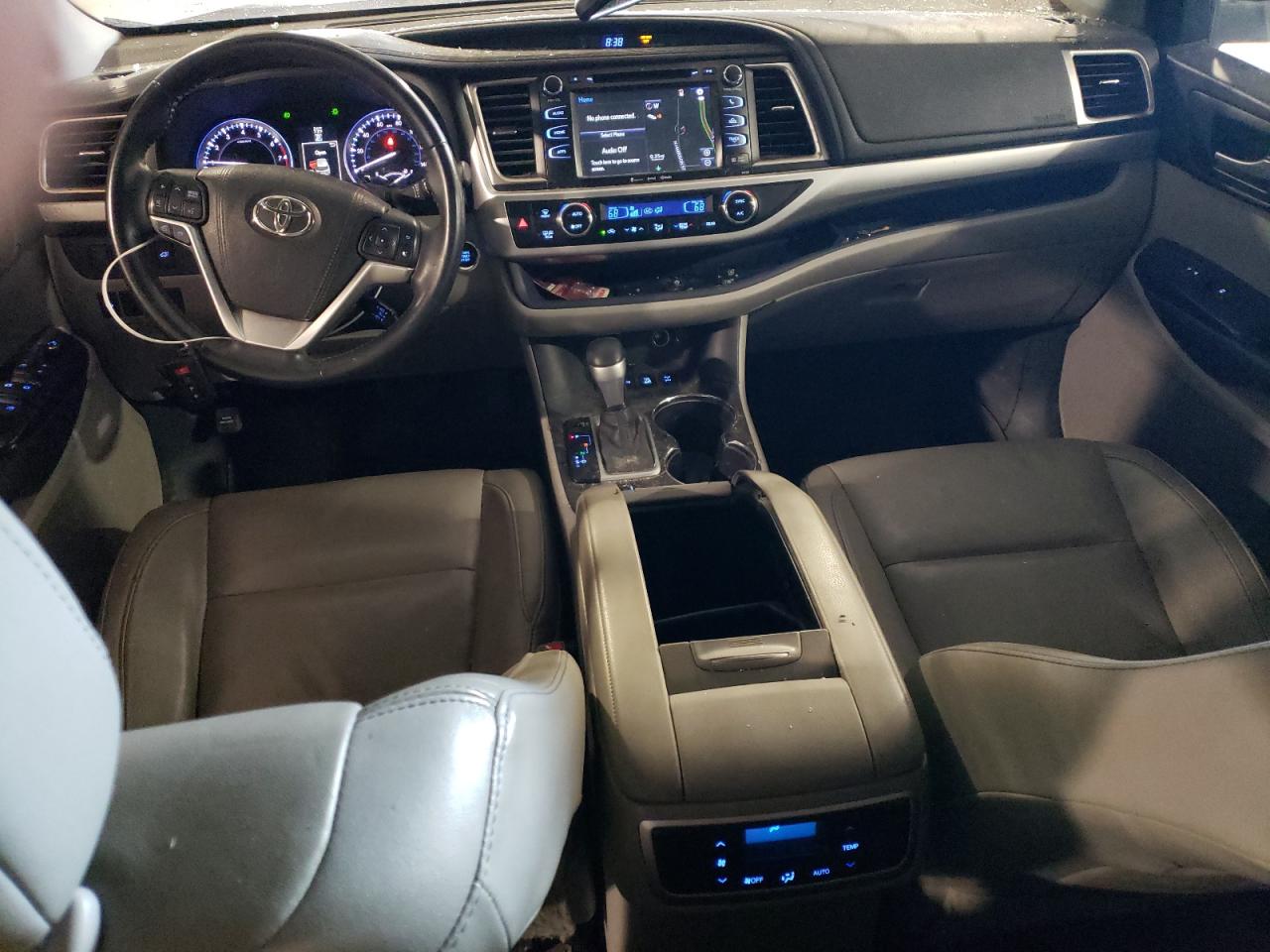 5TDJKRFH7GS277834 2016 Toyota Highlander Xle