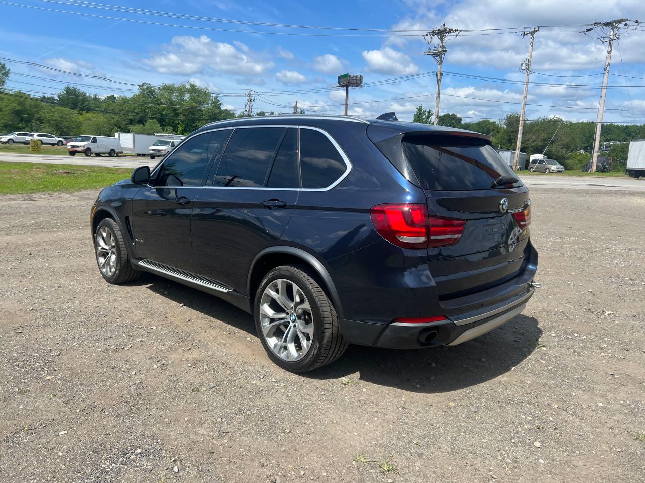 2015 BMW X5 xDrive35I vin: 5UXKR0C51F0P11722