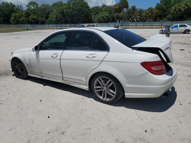 VIN WDDGF4HB7DA804828 2013 Mercedes-Benz C-Class, 250 no.2