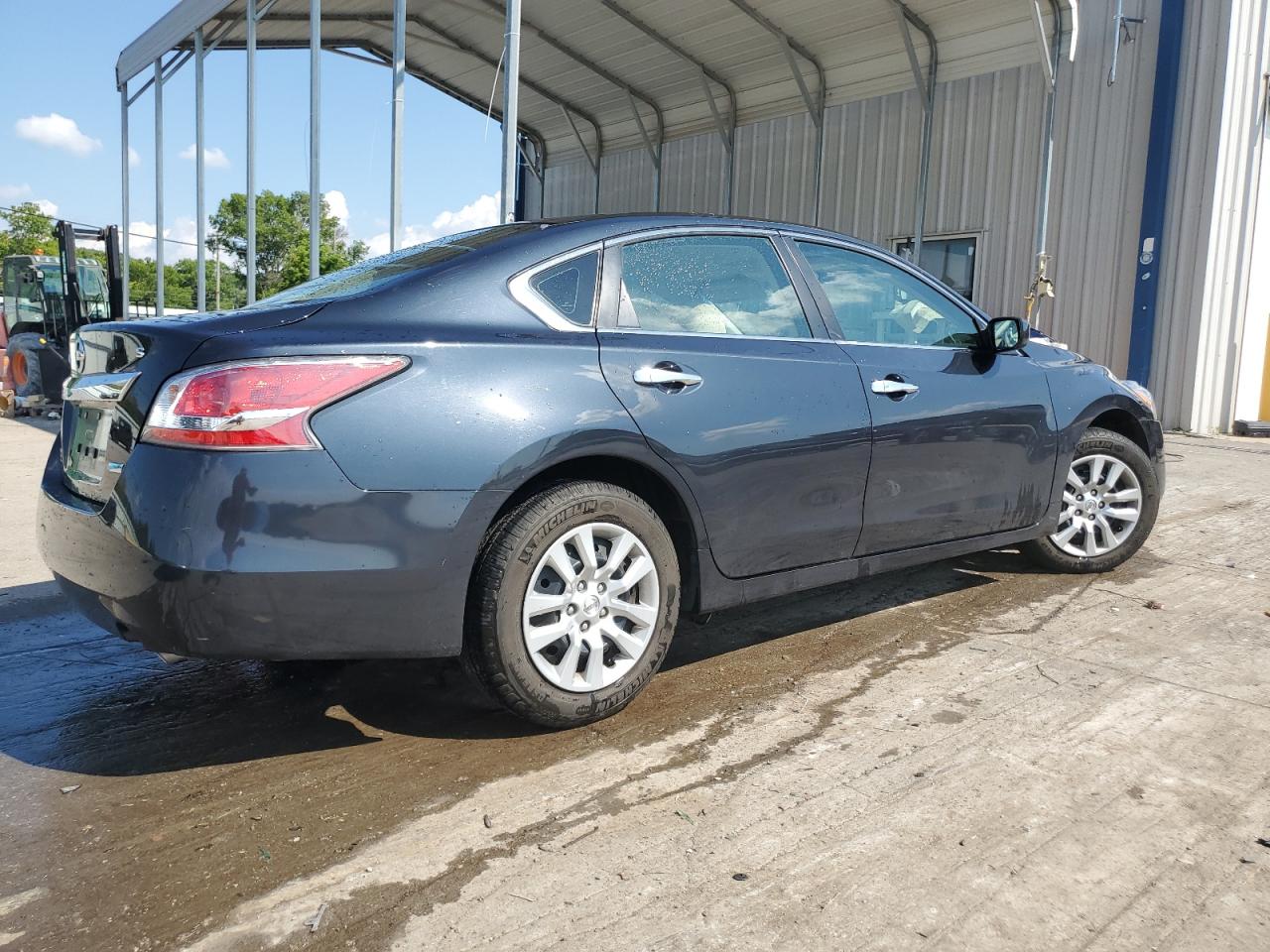 2014 Nissan Altima 2.5 vin: 1N4AL3AP7EC419340