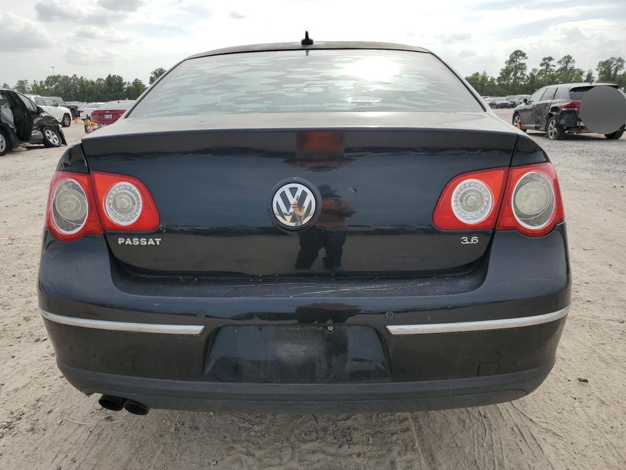 WVWCU73C57P015501 2007 Volkswagen Passat 3.6L Sport