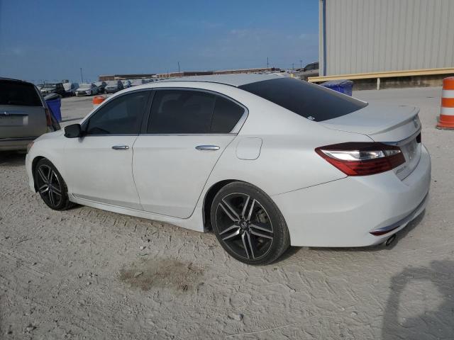 1HGCR2F58HA106849 2017 HONDA ACCORD - Image 2