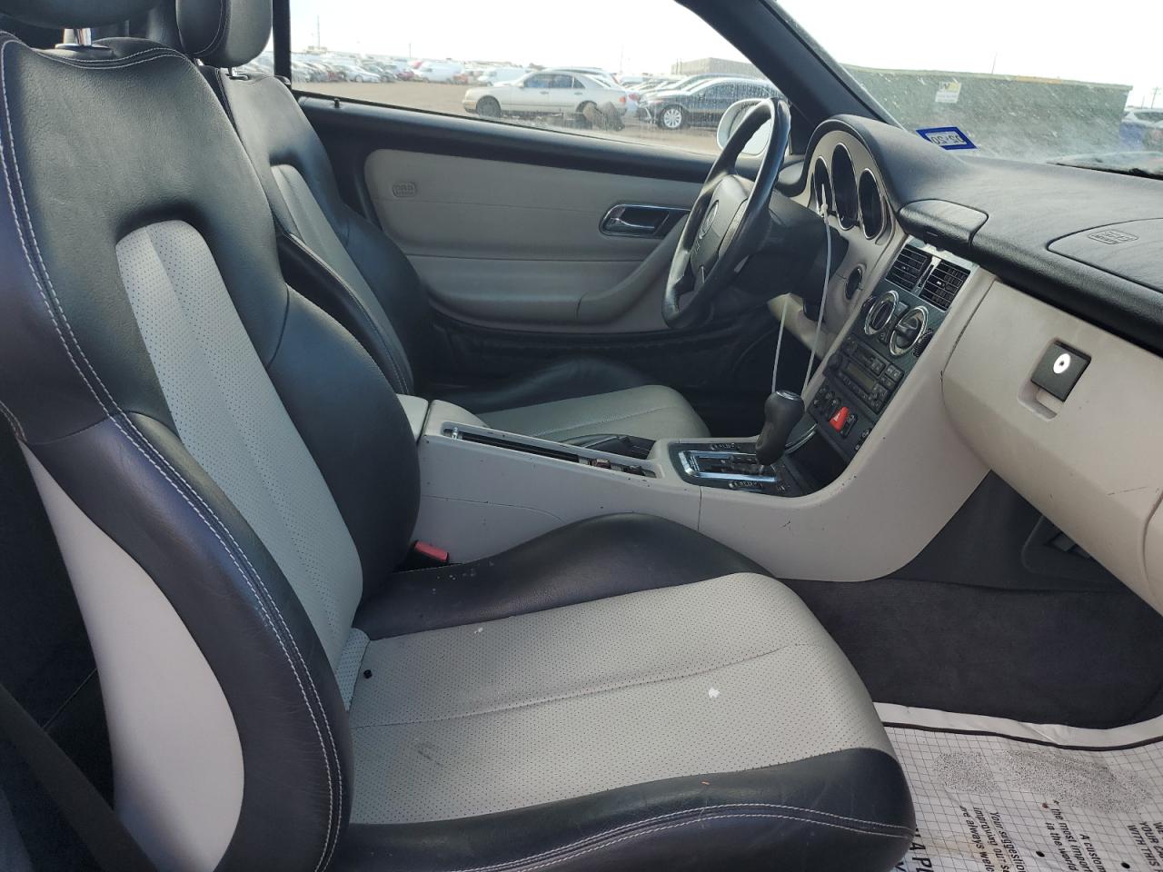 WDBKK47F1WF056148 1998 Mercedes-Benz Slk 230 Kompressor