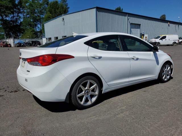 2013 Hyundai Elantra - Image 3