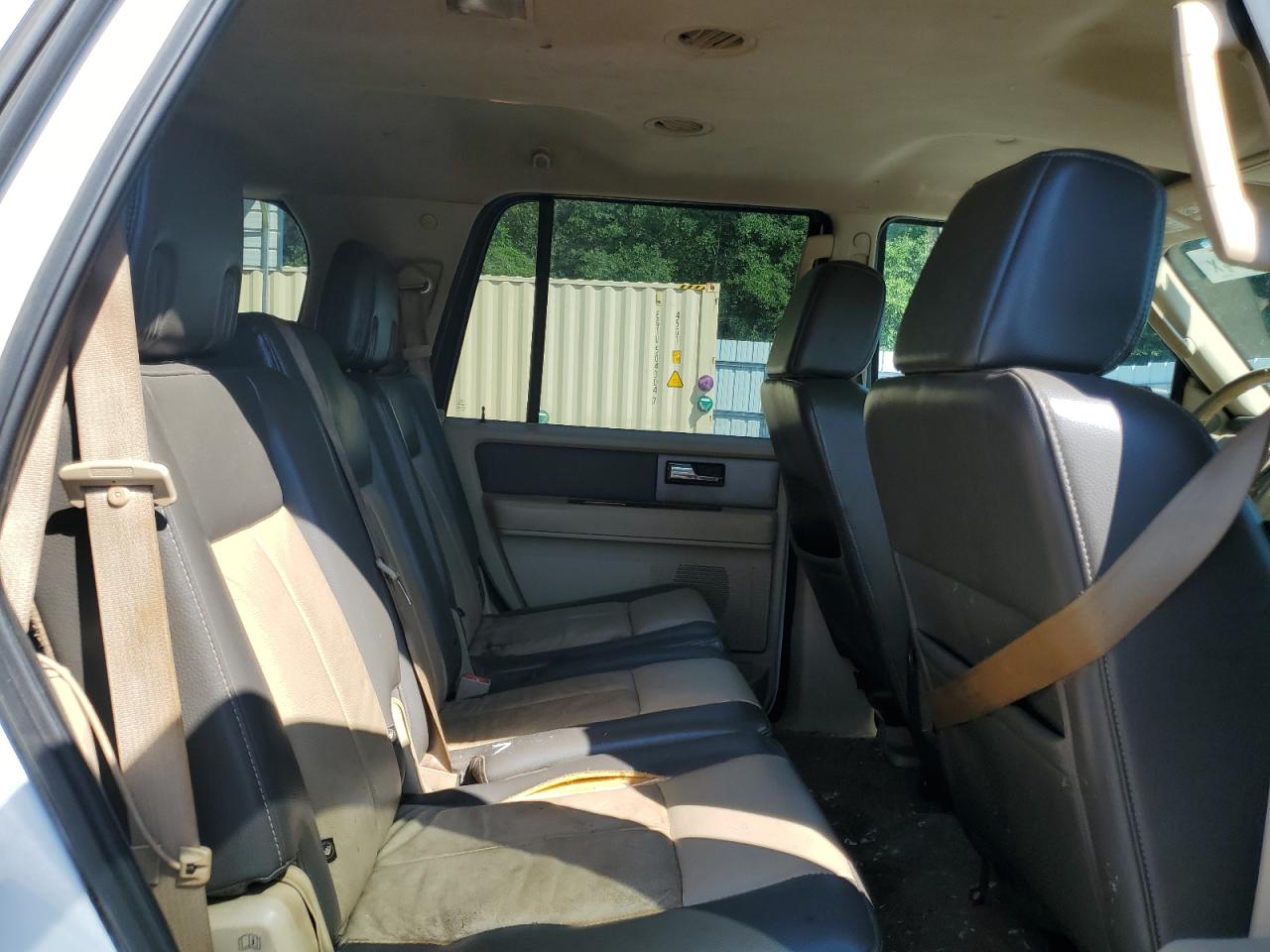 1FMFU17577LA56835 2007 Ford Expedition Eddie Bauer