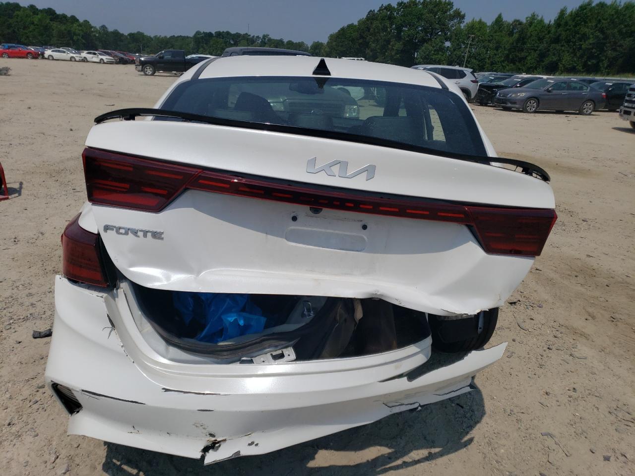 3KPF54AD0NE503322 2022 Kia Forte Gt Line