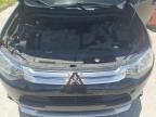 MITSUBISHI OUTLANDER photo