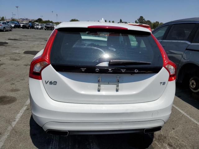 2017 VOLVO V60 T5 - YV140MEJ9H1334294