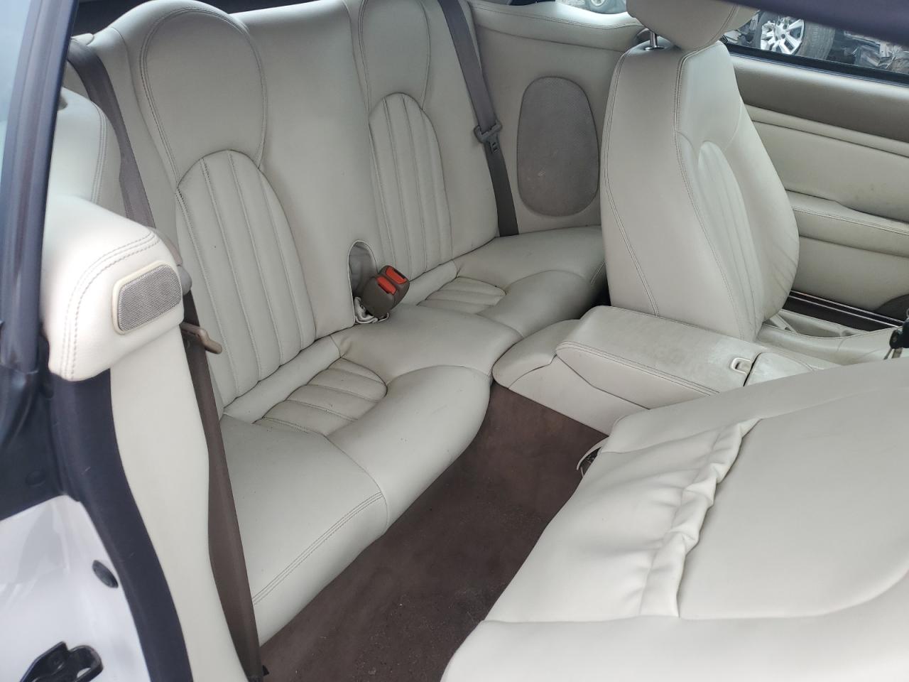 SAJDA42C91NA13366 2001 Jaguar Xk8