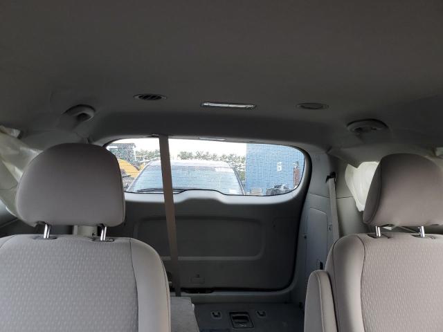 VIN KNDMA5C13H6264807 2017 KIA Sedona, L no.10