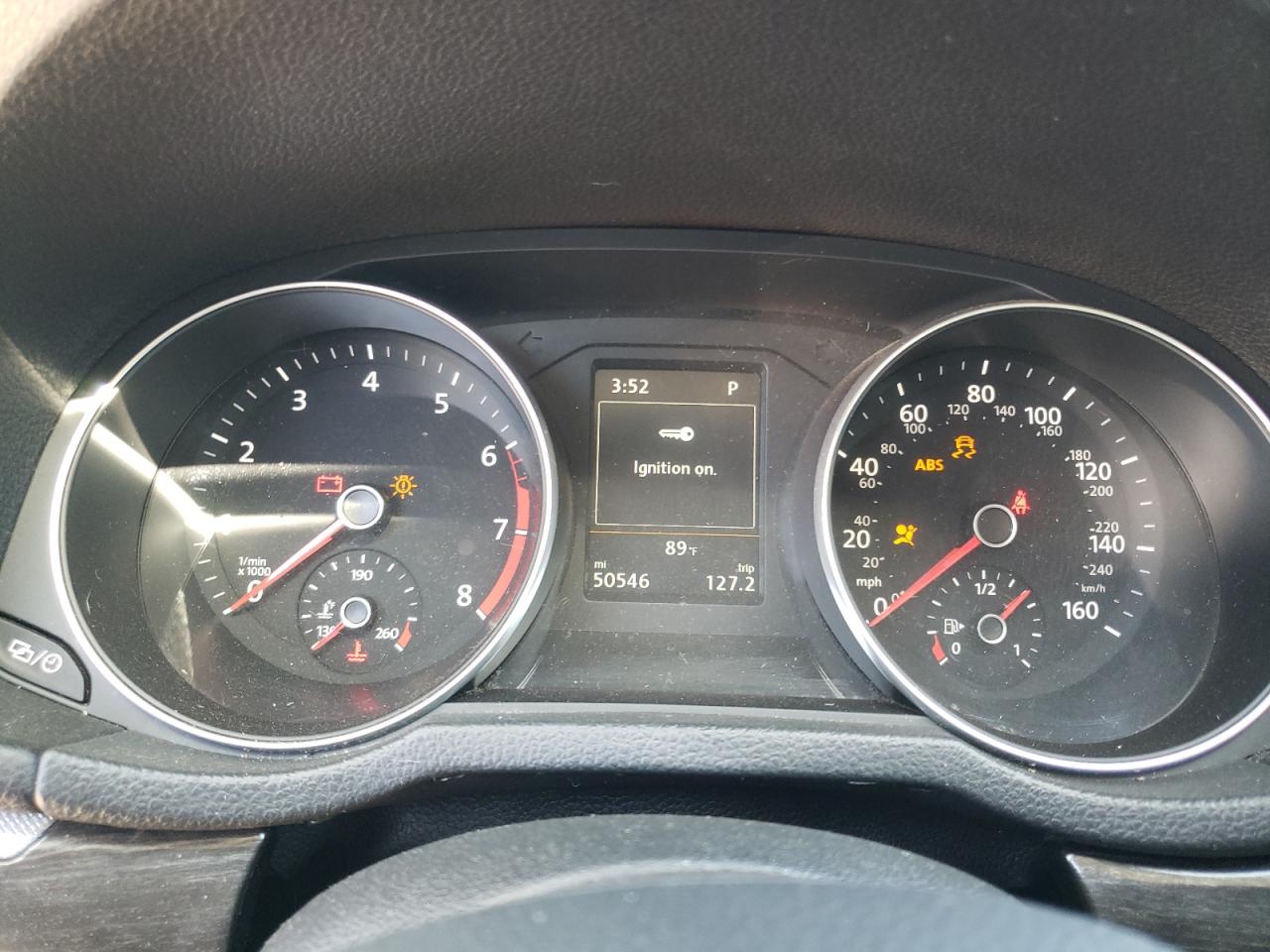 1VWBA7A31JC016275 2018 Volkswagen Passat Se