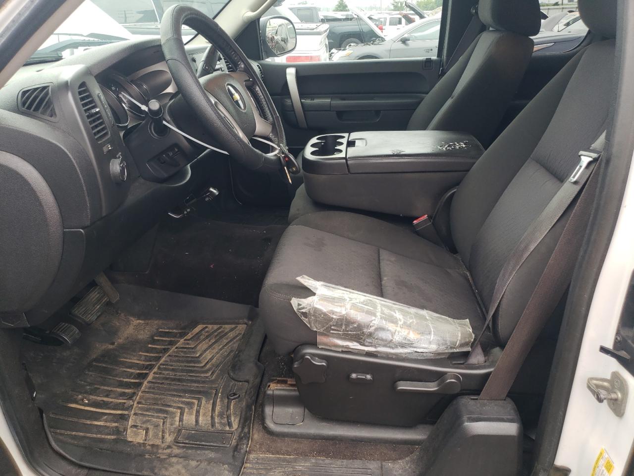 1GCRKSE37BZ119257 2011 Chevrolet Silverado K1500 Lt