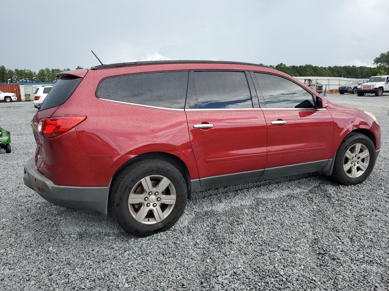 CHEVROLET TRAVERSE 2 2012 red  gas 1GNKRGED2CJ163385 photo #4