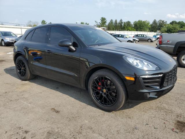 VIN WP1AA2A58JLB24121 2018 Porsche Macan no.4