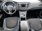 CHRYSLER 200 S photo