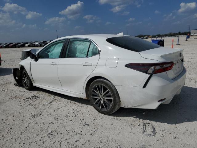 VIN 4T1G11AK8NU057558 2022 Toyota Camry, SE no.2