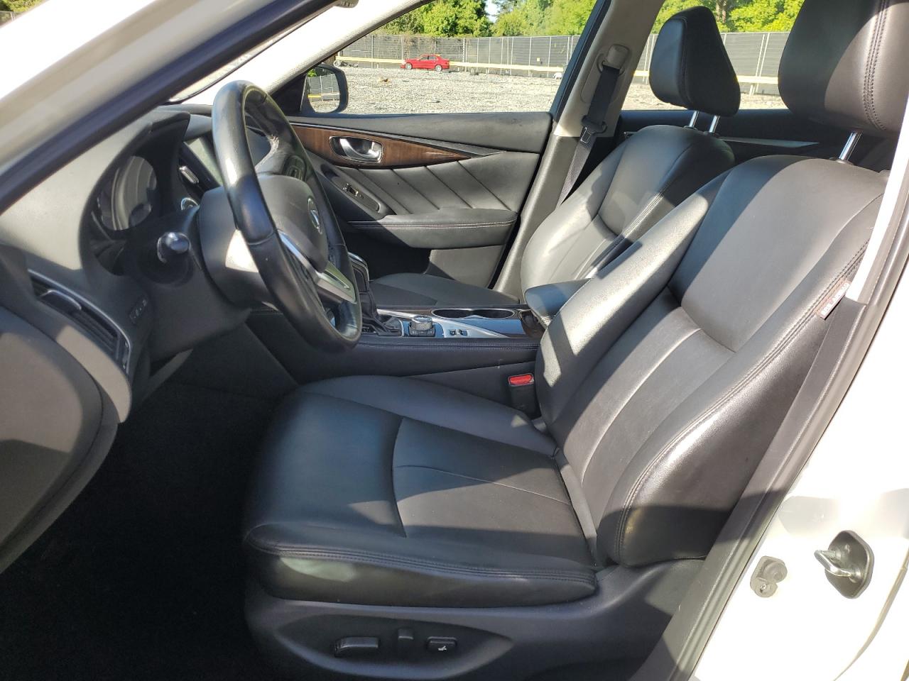 JN1EV7AR8JM440736 2018 Infiniti Q50 Luxe