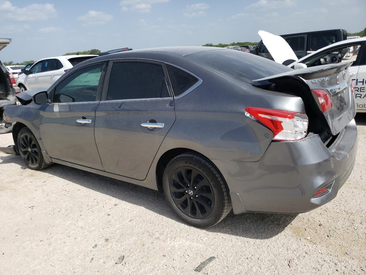 3N1AB7AP9JY262869 2018 Nissan Sentra S