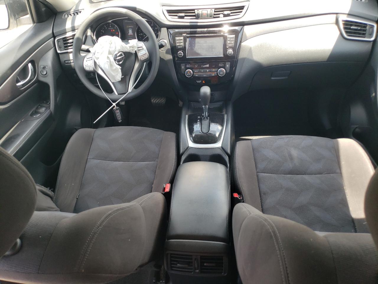 KNMAT2MT8FP574938 2015 Nissan Rogue S