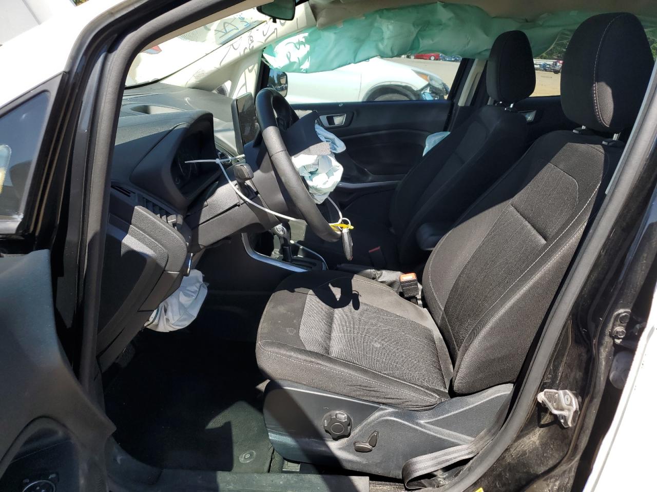 MAJ3S2GE6LC375534 2020 Ford Ecosport Se