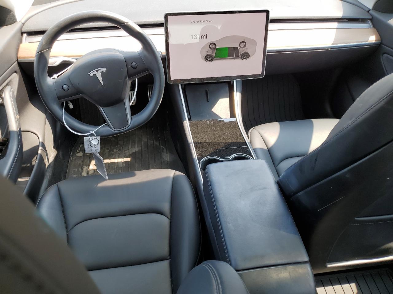 5YJ3E1EA8JF153055 2018 Tesla Model 3