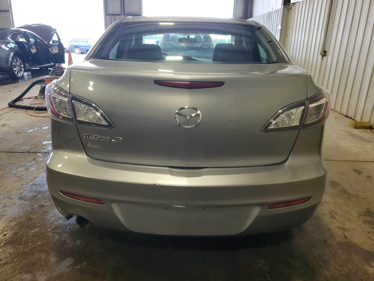 JM1BL1V84C1683887 2012 Mazda 3 I