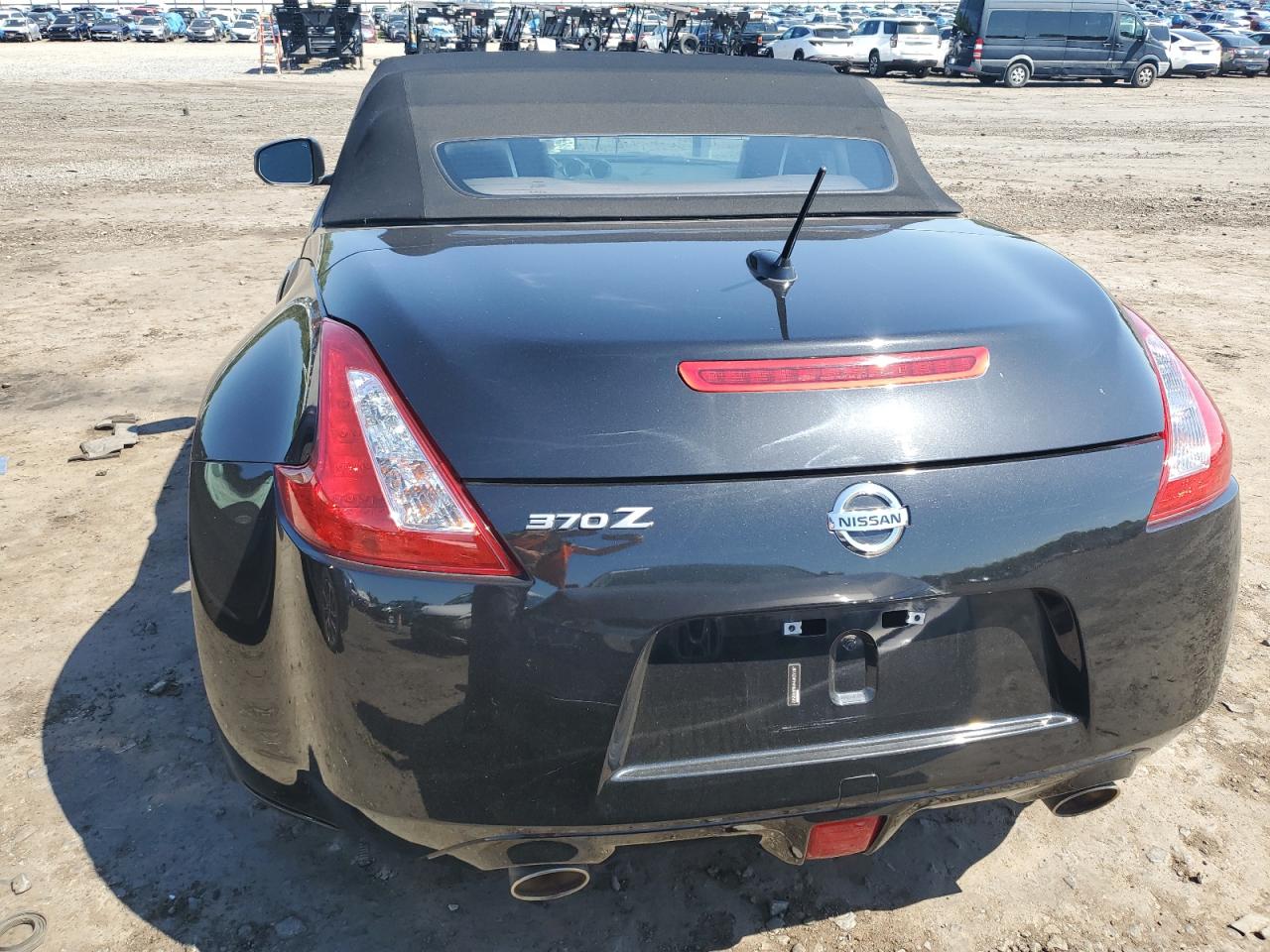 2017 Nissan 370Z Base vin: JN1AZ4FH4HM940582