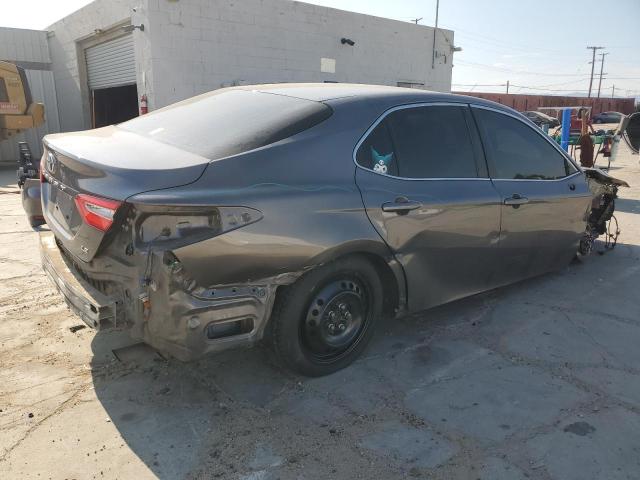 VIN 4T1B11HK4JU524551 2018 Toyota Camry, L no.3