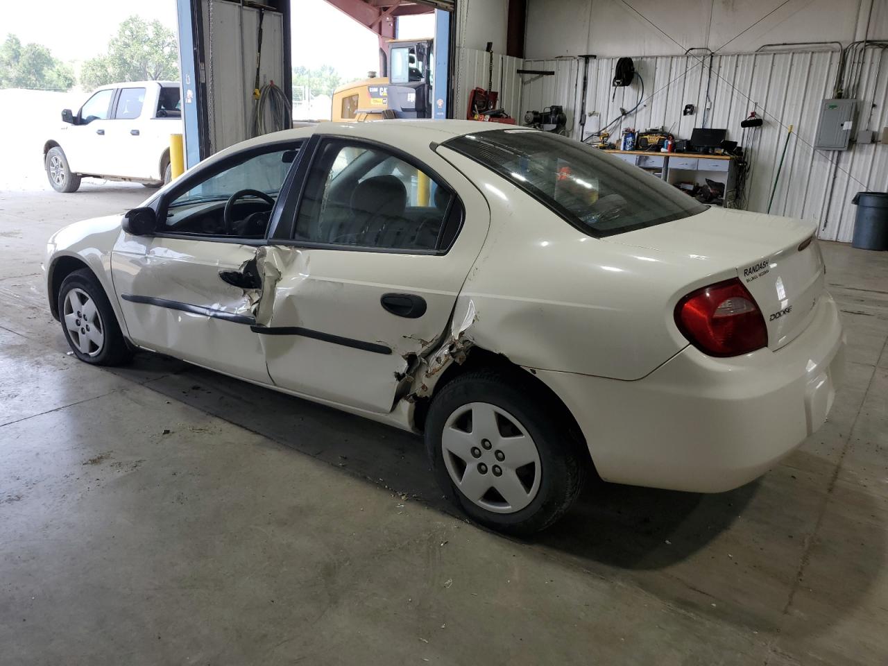 Lot #2977219193 2003 DODGE NEON SE