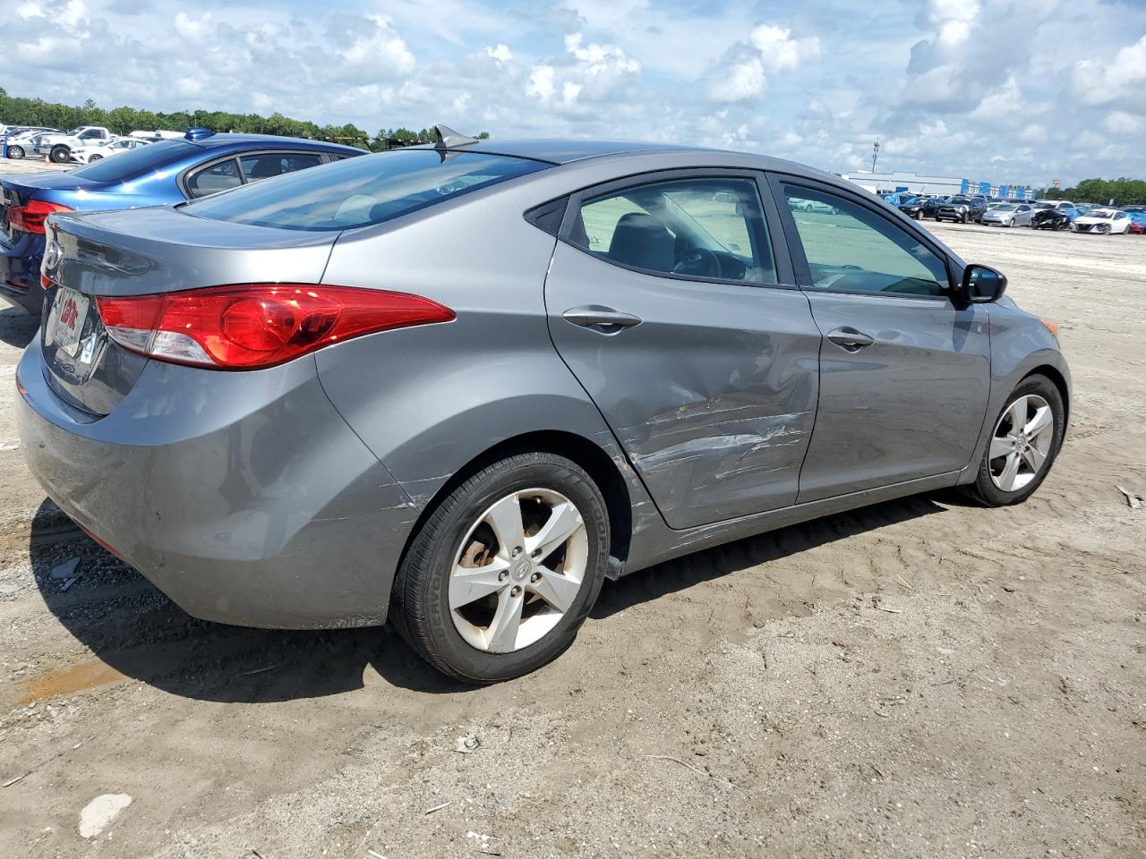 5NPDH4AE4DH360120 2013 Hyundai Elantra Gls