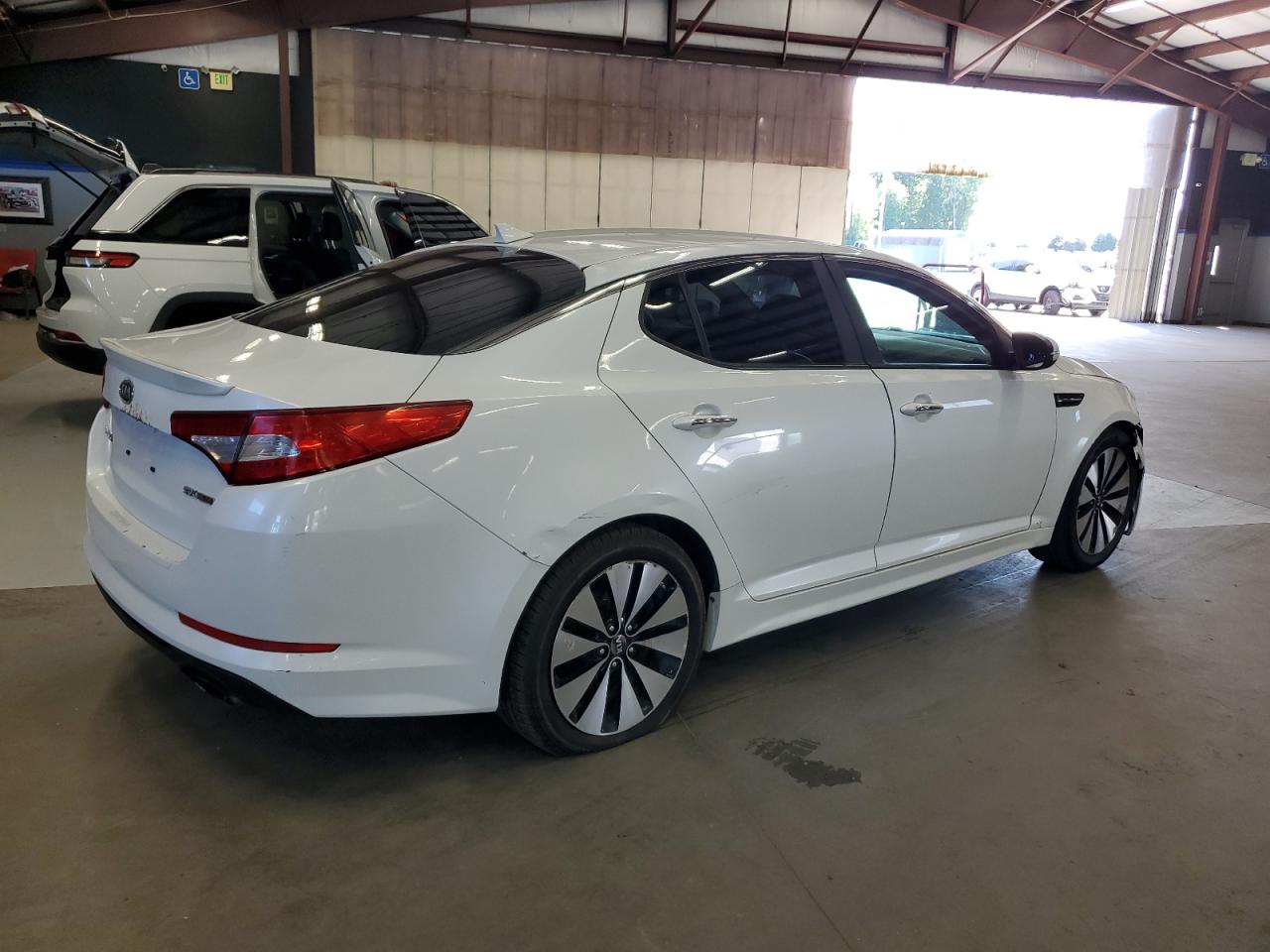 Lot #2688386031 2011 KIA OPTIMA SX