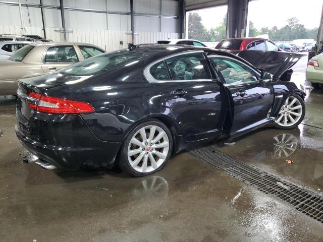 VIN SAJWJ0EF4E8U18740 2014 Jaguar XF no.3