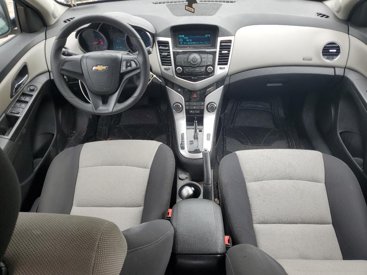 2015 Chevrolet Cruze Ls vin: 1G1PA5SG8F7281217