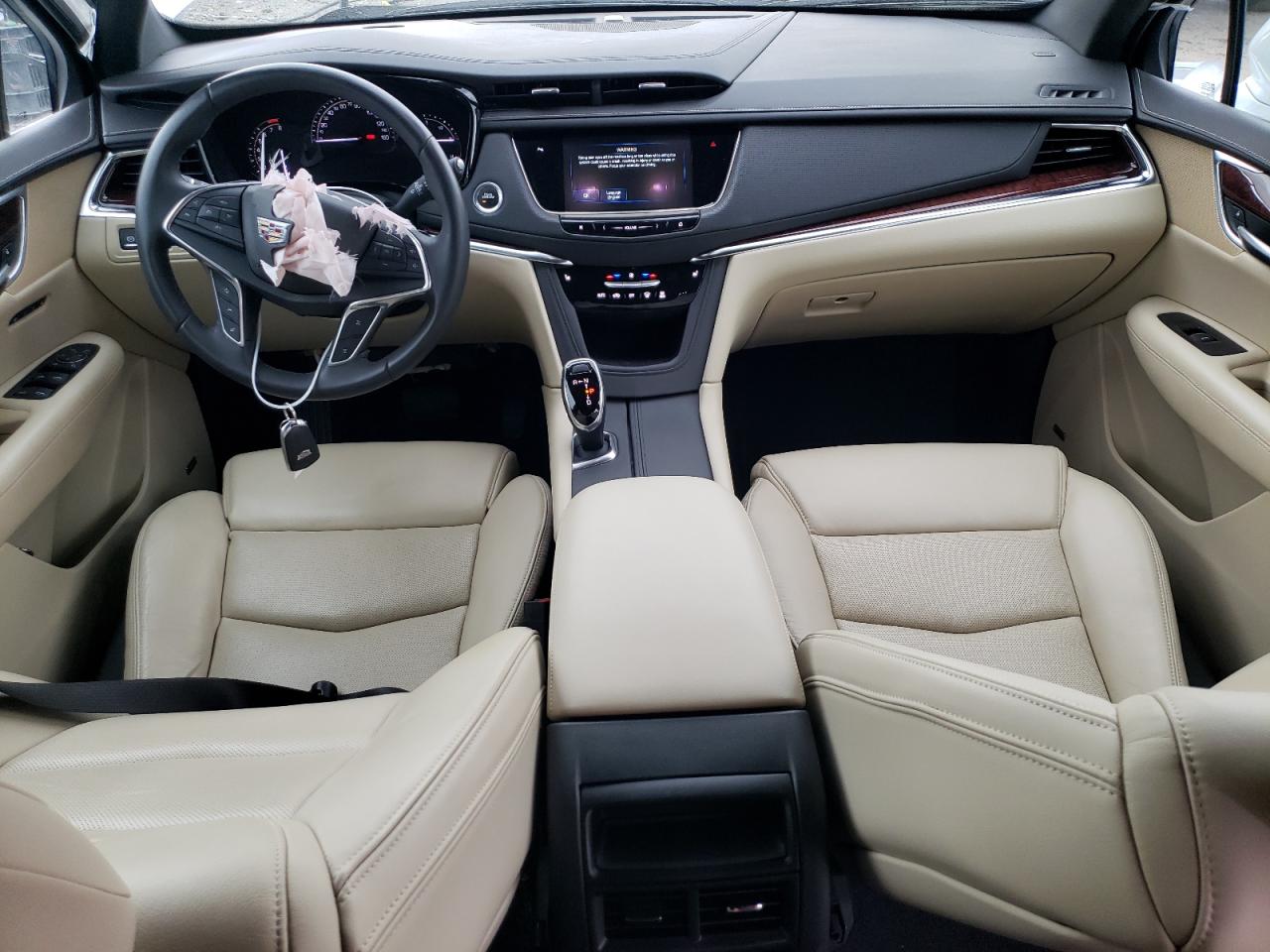 1GYKNBRS2HZ123312 2017 Cadillac Xt5 Luxury