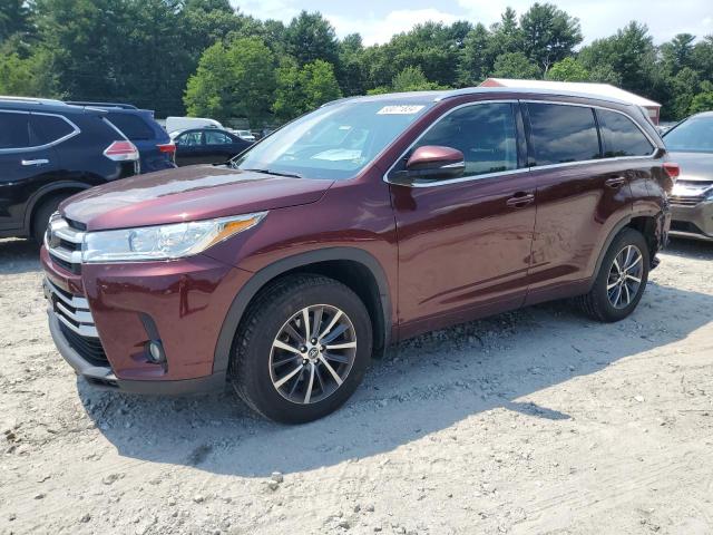 2017 TOYOTA HIGHLANDER SE 2017