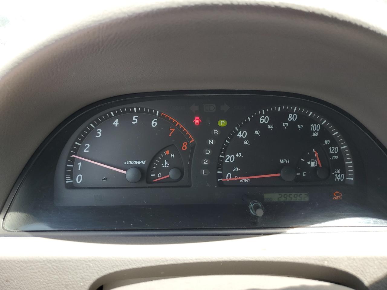 4T1BE32K14U878590 2004 Toyota Camry Le