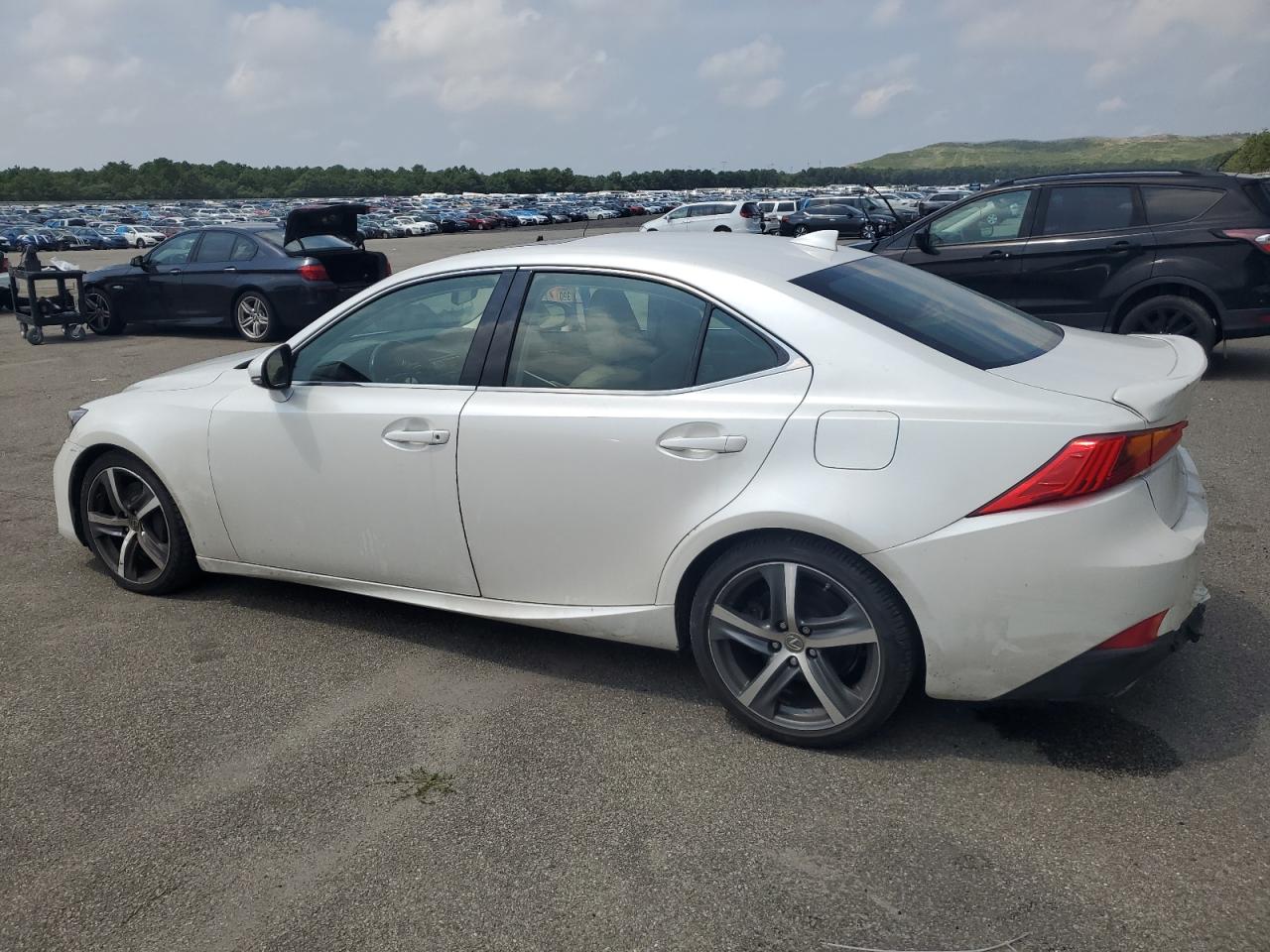 Lot #3034284064 2018 LEXUS IS 300