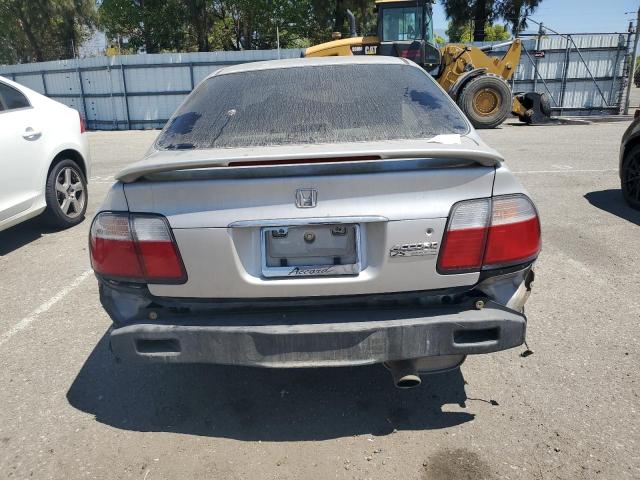 1996 Honda Accord Dx 25Th Anniversary VIN: 1HGCD5689TA100996 Lot: 61444824
