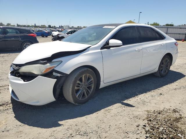 VIN 4T1BF1FK8FU083731 2015 Toyota Camry, LE no.1